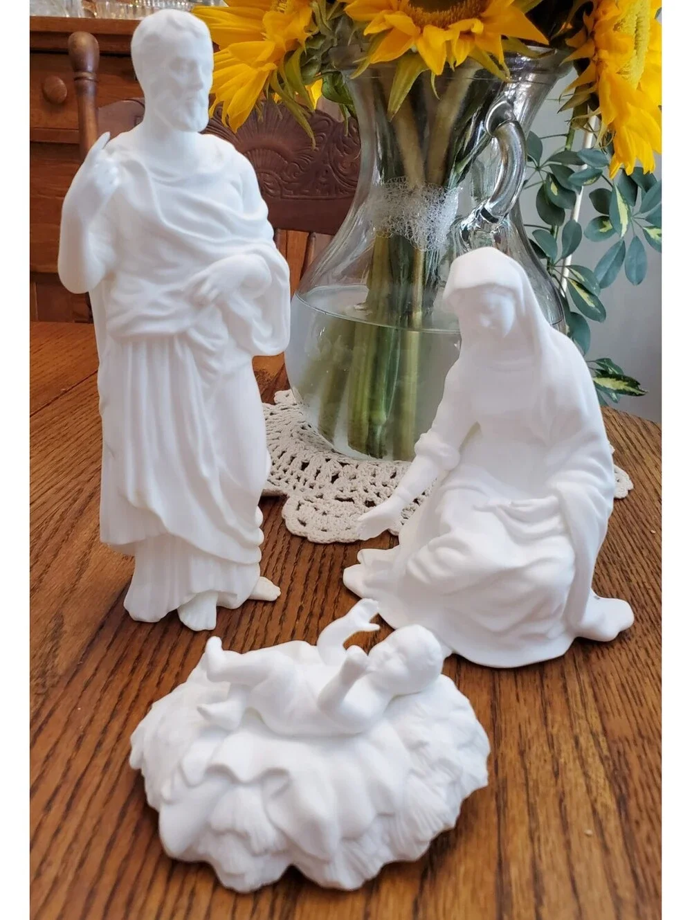 Vtg Lenox White Porceline Nativity